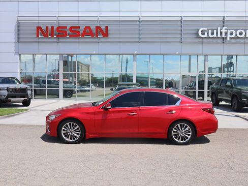 Used 2022 INFINITI Q50 Luxe w/ Cargo Package image 3