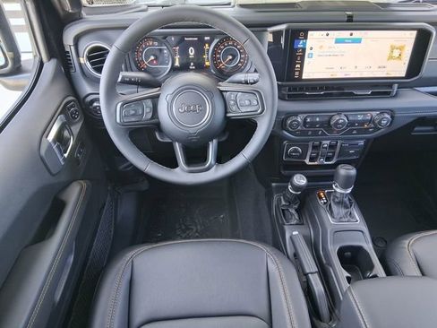 New 2026 Jeep Gladiator Sport image 13