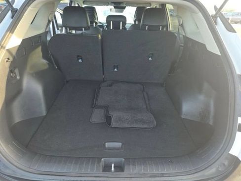 Certified 2025 Kia Sportage EX FWD image 18