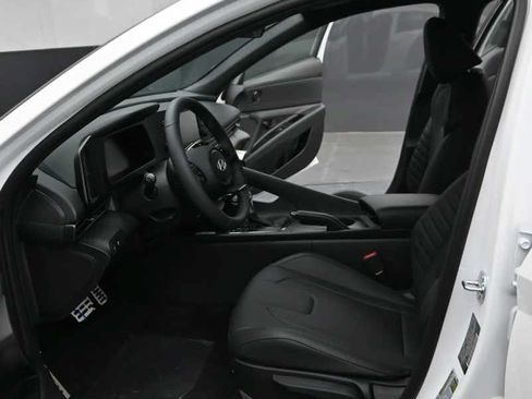 New 2026 Hyundai Elantra SEL Sport FWD image 20