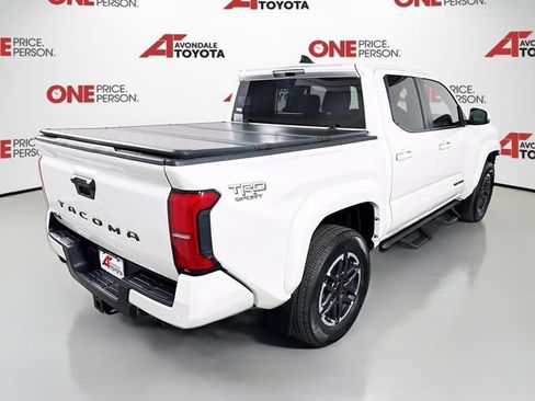 Certified 2024 Toyota Tacoma TRD Sport w/ TRD Sport Upgrade Package AWD/4WD image 8