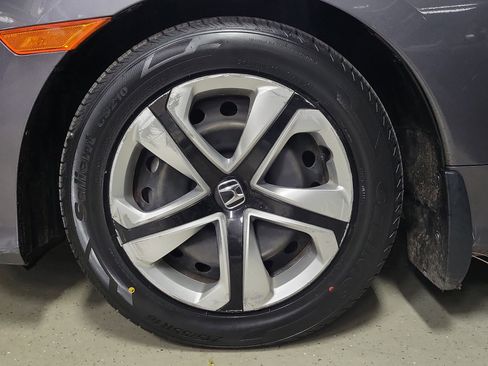 Used 2018 Honda Civic LX image 6