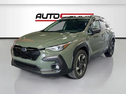 Used 2024 Subaru Crosstrek 2.5i Limited w/ Crosstrek Mirror Package AWD/4WD image 3