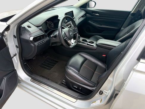 Used 2022 Nissan Altima 2.5 SR FWD image 23