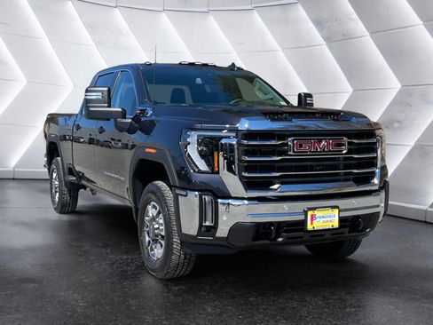 New 2026 GMC Sierra 2500 SLE w/ SLE Value Package; image 8