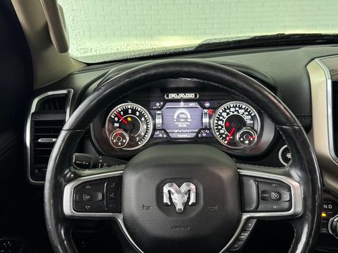 Used 2019 RAM 1500 Laramie AWD/4WD image 34