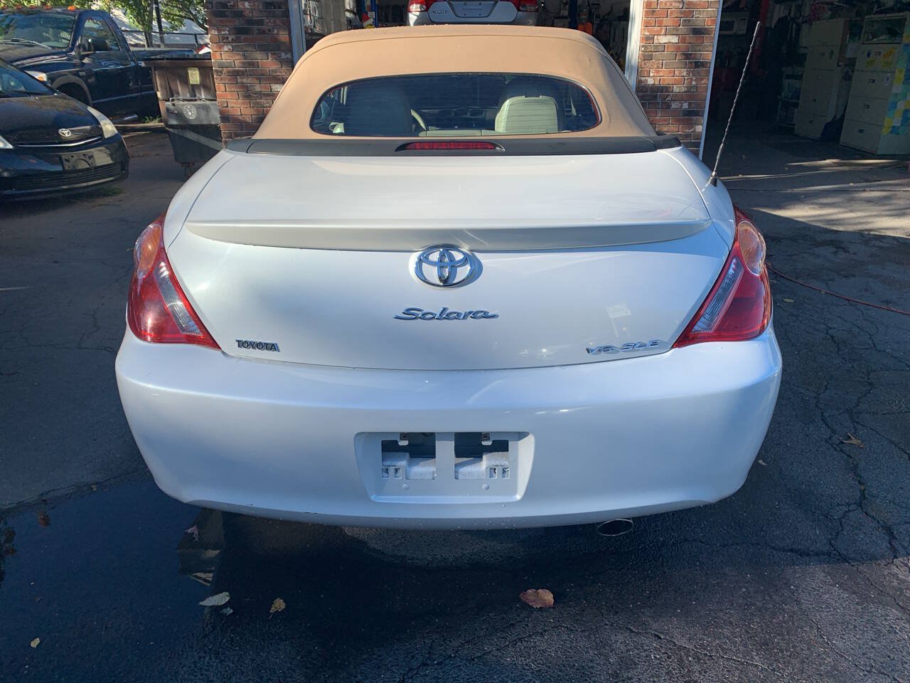 Used 2006 Toyota Solara SLE FWD image 27