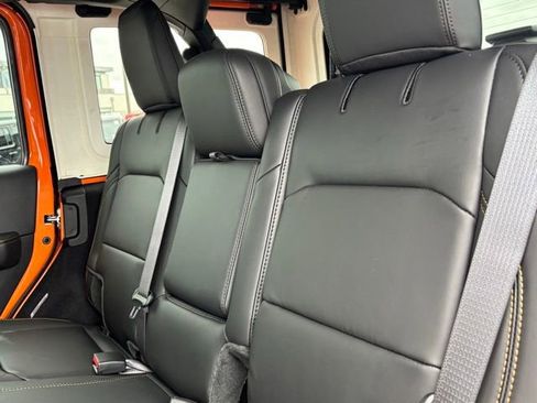 New 2025 Jeep Wrangler Unlimited Rubicon 392 image 13