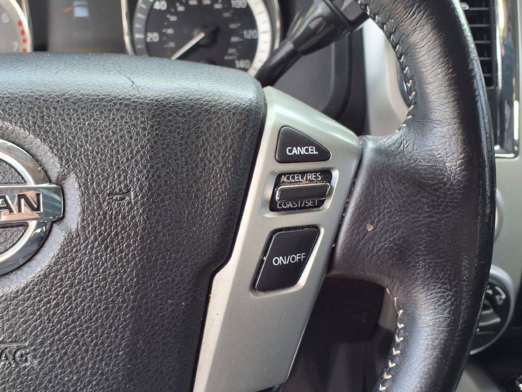 Used 2018 Nissan Titan PRO-4X w/ Pro-4x Convenience Package AWD/4WD image 37