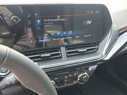 New 2026 Chevrolet Trax RS w/ Sunroof Package FWD image 8