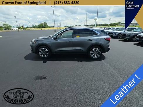 Used 2025 Ford Escape Platinum AWD/4WD image 5
