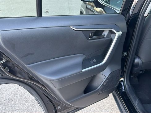 Certified 2025 Toyota RAV4 LE image 21