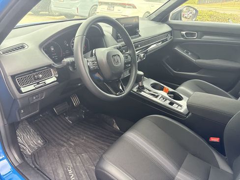 Certified 2025 Honda Civic Sport image 2