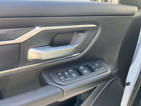Used 2025 RAM 1500 Big Horn AWD/4WD image 24