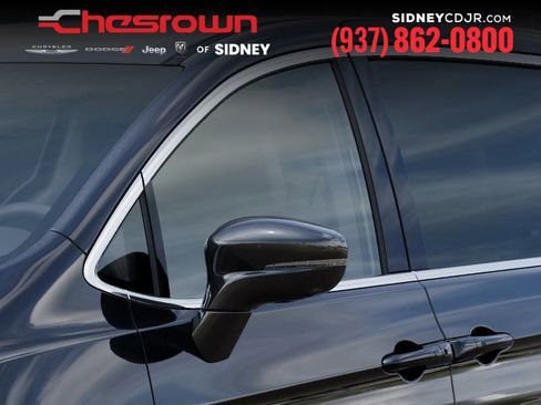 New 2026 Chrysler Pacifica Select image 12