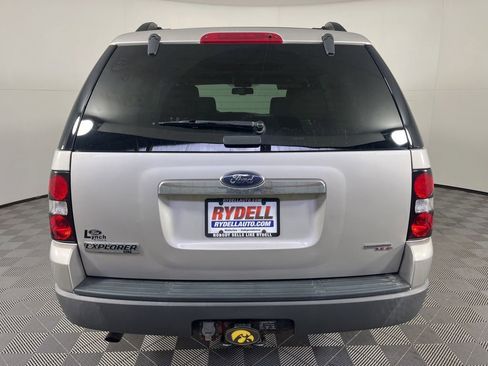 Used 2006 Ford Explorer XLT AWD/4WD image 6
