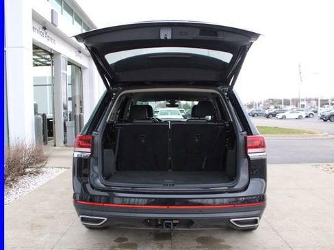 Used 2024 Volkswagen Atlas SE image 10