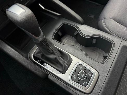 New 2026 Nissan Frontier SV w/ Tow Package image 25