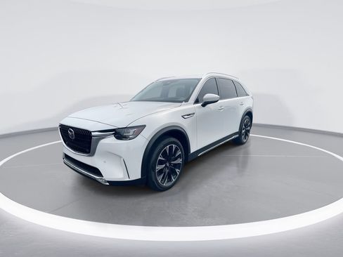 Used 2024 MAZDA CX-90 Plug-In Hybrid w/ Premium Plus AWD/4WD image 4