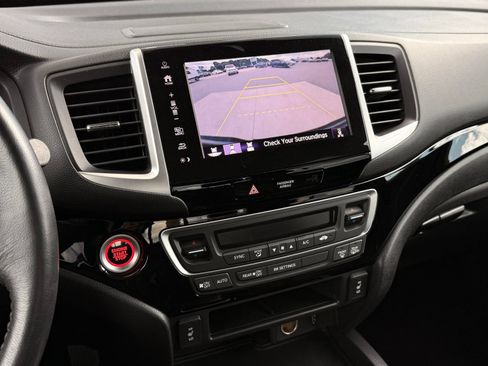 Used 2017 Honda Ridgeline Black Edition image 34