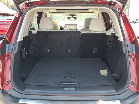 Certified 2023 Nissan Rogue SV w/ SV Premium B Package AWD/4WD image 28