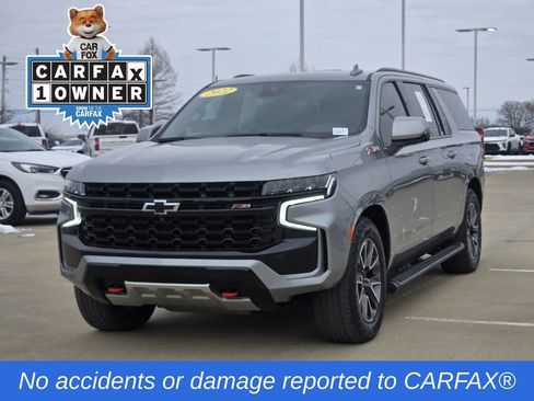 Used 2024 Chevrolet Suburban Z71 w/ Z71 Off-Road Package image 3