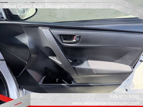 Used 2017 Toyota Corolla L w/ Carpet Mat Package (TMS) FWD image 15
