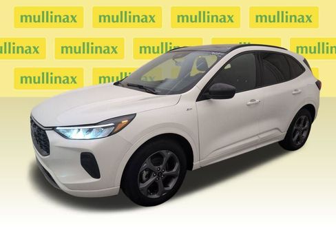 Used 2024 Ford Escape ST-Line w/ Tech Pack #1 image 11