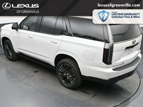 Used 2025 Cadillac Escalade Sport Platinum image 46