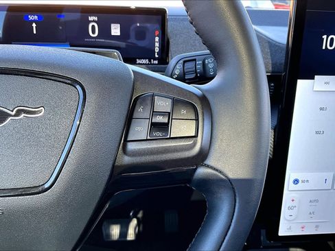 Certified 2022 Ford Mustang Mach-E Premium image 24