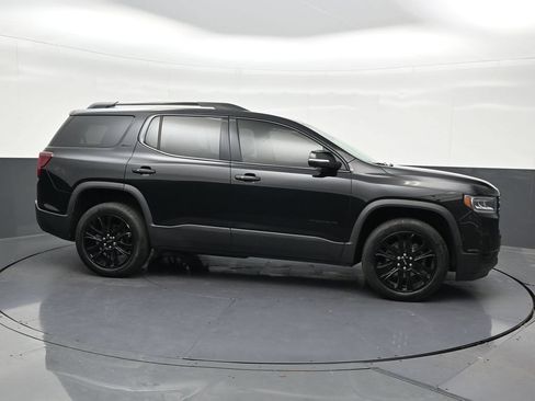 Used 2023 GMC Acadia SLT w/ Elevation Edition FWD image 7