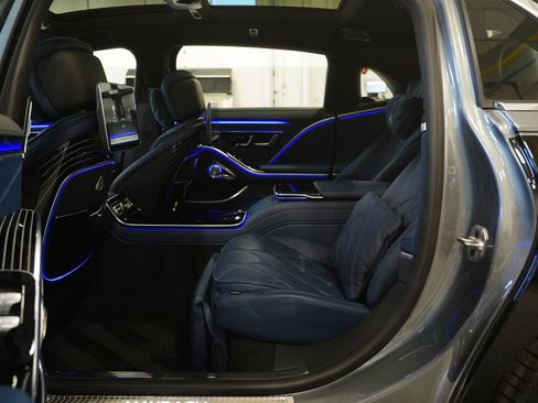 Used 2024 Mercedes-Benz Maybach S 680 4MATIC image 14