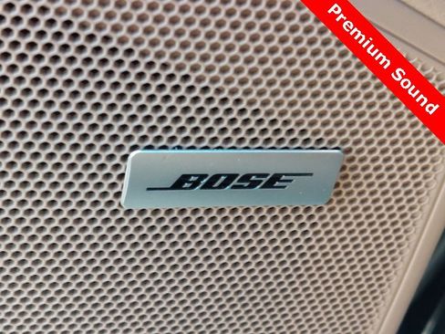 Used 2023 Porsche Cayenne Platinum Edition image 18