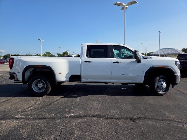New 2026 GMC Sierra 3500 Pro AWD/4WD image 13