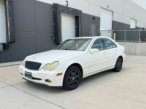Used 2003 Mercedes-Benz C 240 4MATIC Sedan image 1