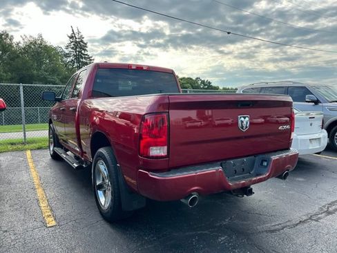 Used 2015 RAM 1500 Express AWD/4WD image 2
