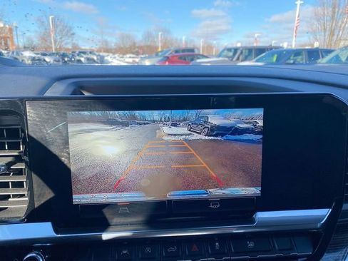 Used 2023 GMC Sierra 1500 Elevation image 14