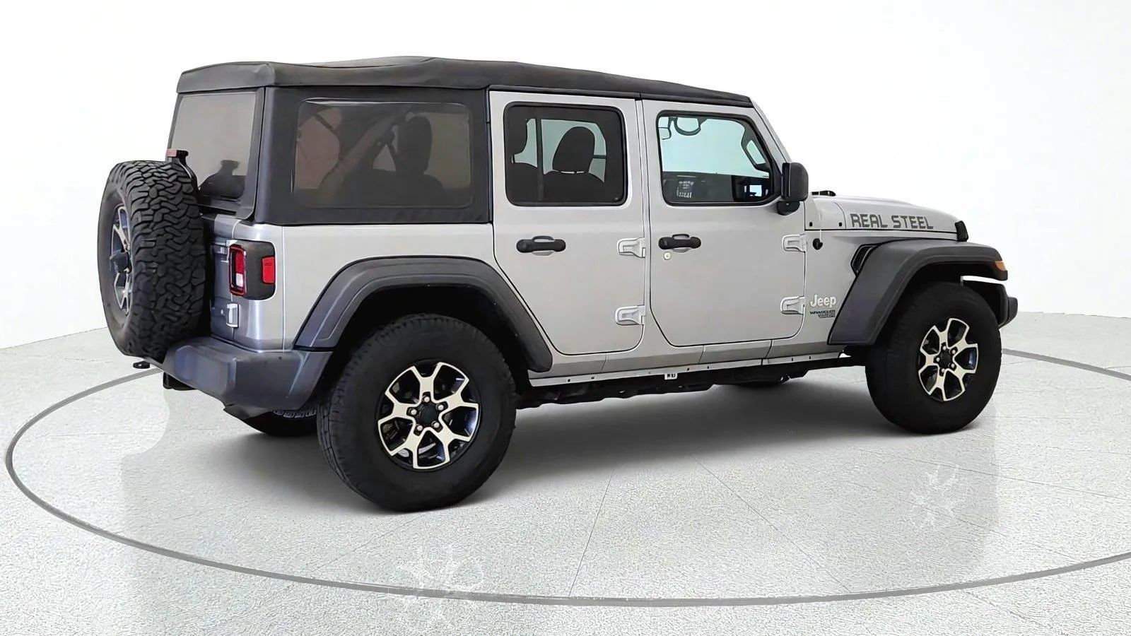 Used 2021 Jeep Wrangler Unlimited Sport AWD/4WD image 9