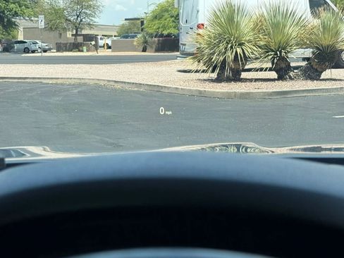 Used 2013 BMW 550i Sedan image 44