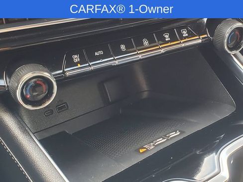 Certified 2026 Chevrolet Traverse LT AWD/4WD image 21