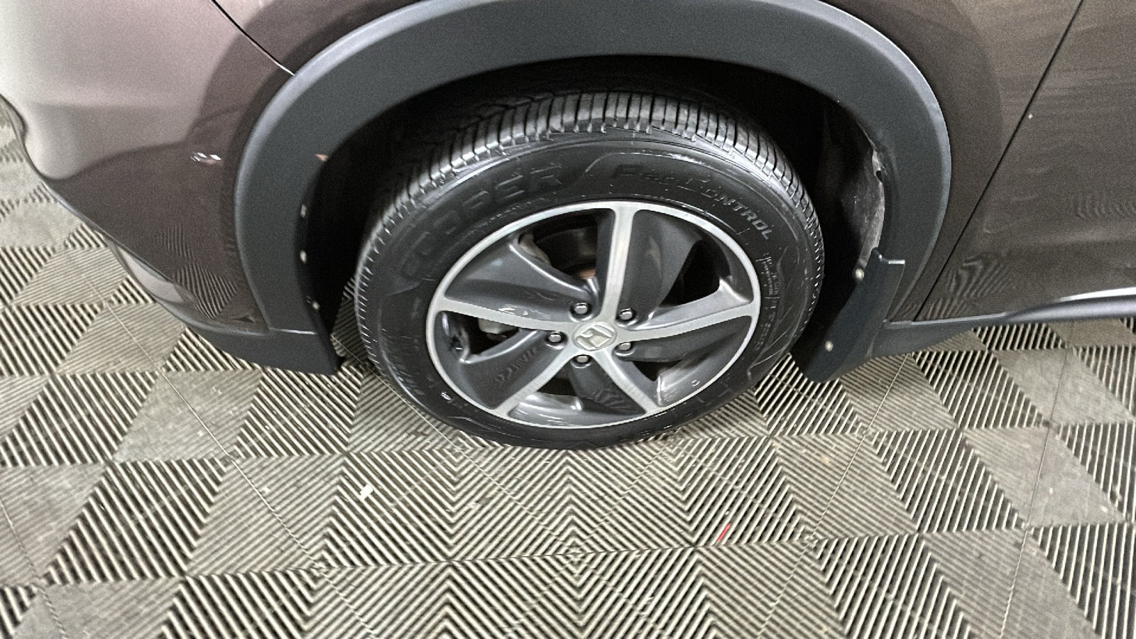 Used 2022 Honda HR-V EX image 9