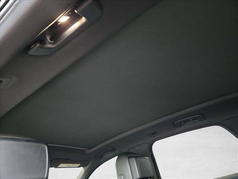 Used 2021 Porsche Cayenne AWD/4WD image 19