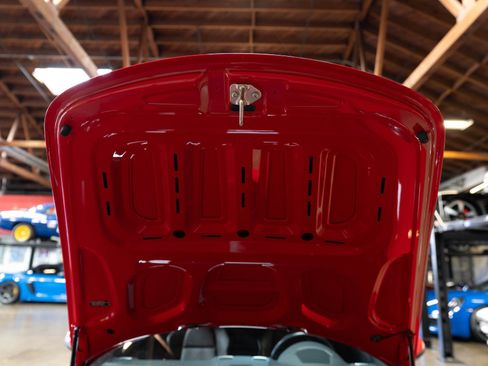 Used 2016 Porsche Cayman image 91