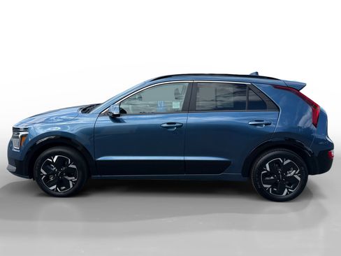 Used 2024 Kia Niro Wind FWD image 2