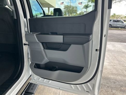 Used 2025 Ford F350 XLT image 32