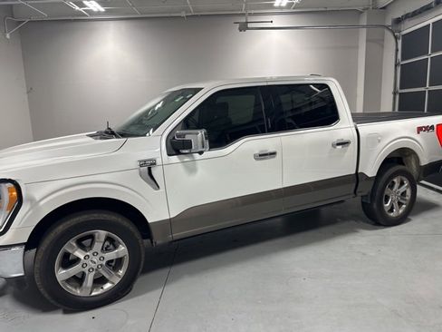 Used 2021 Ford F150 Lariat image 2