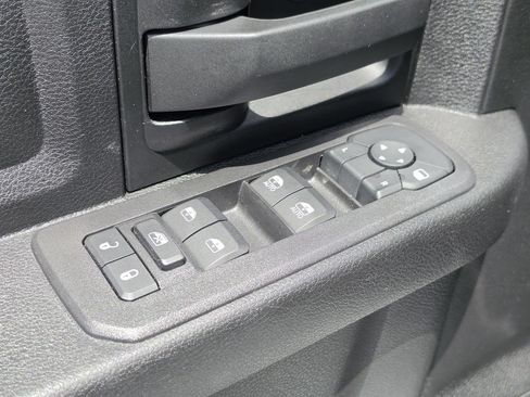 Certified 2025 RAM 3500 Tradesman AWD/4WD image 17