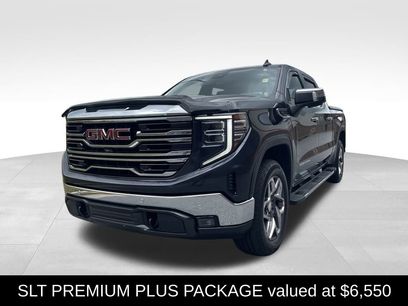 Used 2022 GMC Sierra 1500 SLT w/ SLT Premium Plus Package