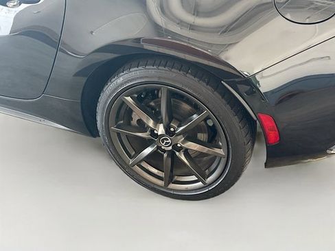 Used 2017 MAZDA MX-5 Miata RF Club RWD image 26