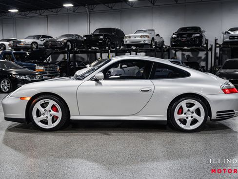 Used 2004 Porsche 911 Carrera 4S AWD/4WD image 2